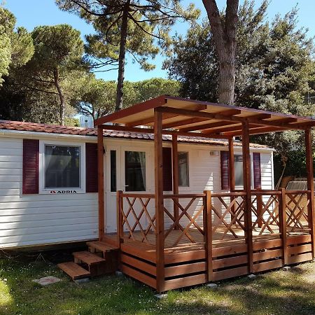 Victoria Mobilehome In Camping Mare E Pineta Lido di Spina Exterior photo
