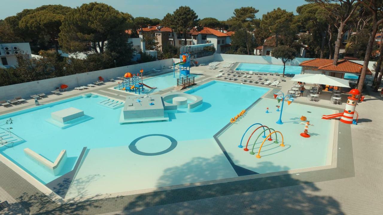 Victoria Mobilehome In Camping Mare E Pineta Lido di Spina Exterior photo